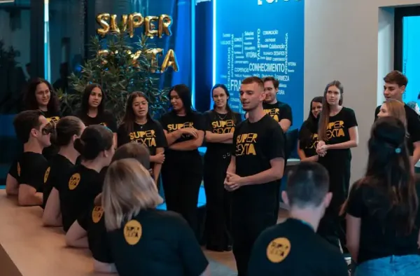 SnapInsta.to_432912375_18261708190233815_1923050115891127939_n (1) (1)